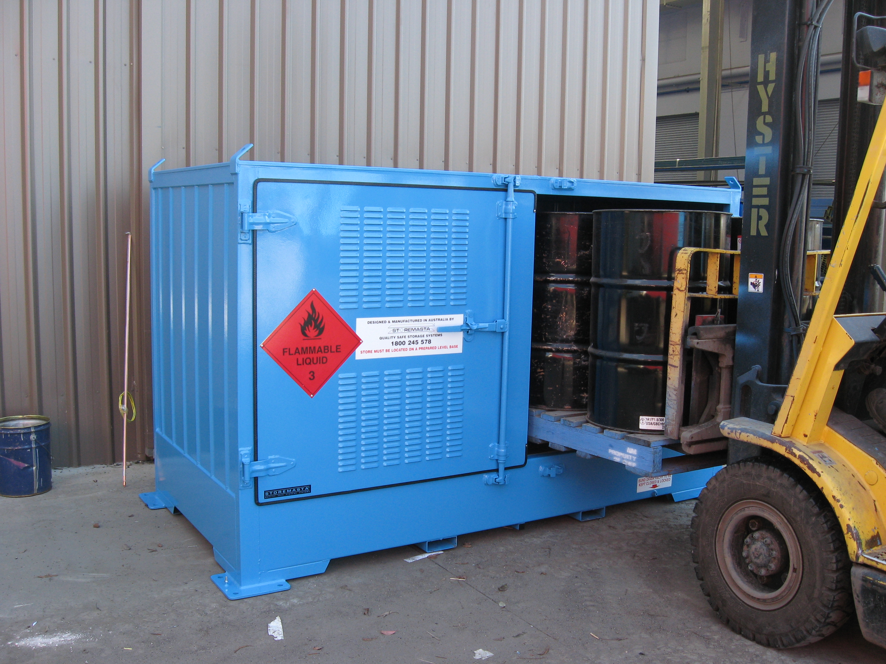 Product Manual Storemasta Relocatable Flammable Liquids Store